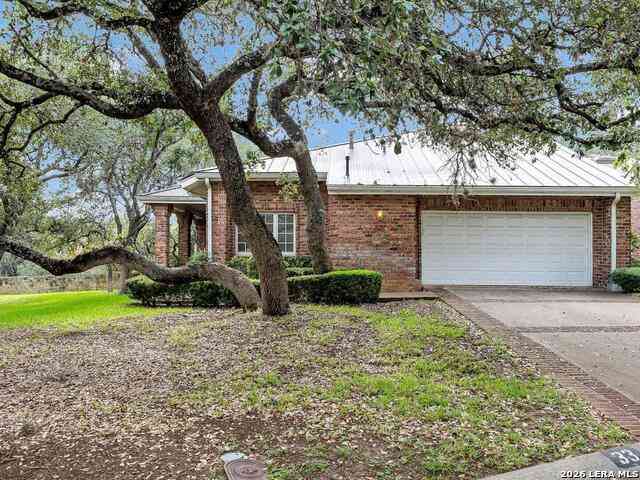 Homes For Sale - 33 Villa Jardin<br/> San Antonio, TX 78230
