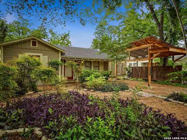 Homes For Sale - 114 Armour Place<br/> San Antonio, TX 78212
