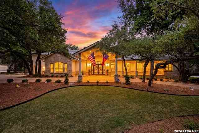 Homes For Sale - 29745 S Mellow Wind Dr.<br/> Fair Oaks Ranch, TX 78015