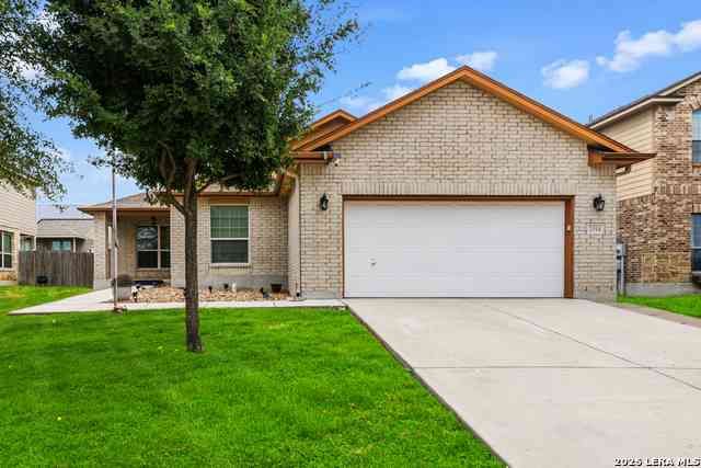 Homes For Sale - 2314 Broken Wheel Ln<br/> New Braunfels, TX 78130