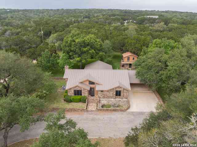 Homes For Sale - 365 Buffalo Springs Rd<br/> New Braunfels, TX 78132