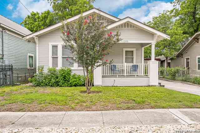 Homes For Sale - 1205 Burnet St<br/> San Antonio, TX 78202