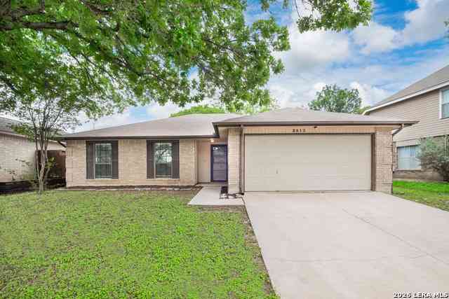 Homes For Sale - 2613 Kline Cir<br/> Schertz, TX 78154