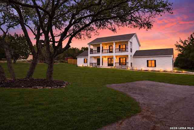 Homes For Sale - 150 Lake View Dr<br/> Boerne, TX 78006
