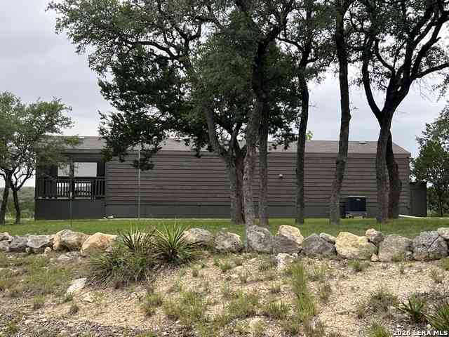 Mobile Home For Sale - 333 Spanish Oak<br/> Bandera, TX 78003