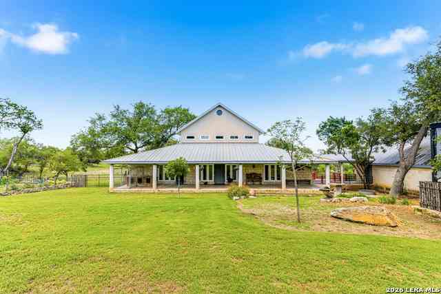 Homes For Sale - 975 Flying R Ranch Rd E<br/> Comal County, Spring Branch, TX 78070