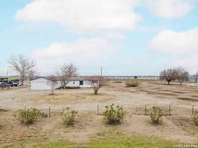 Mobile Home For Sale - 1814 Broadhead Rd<br/> Waxahachie, TX 75165