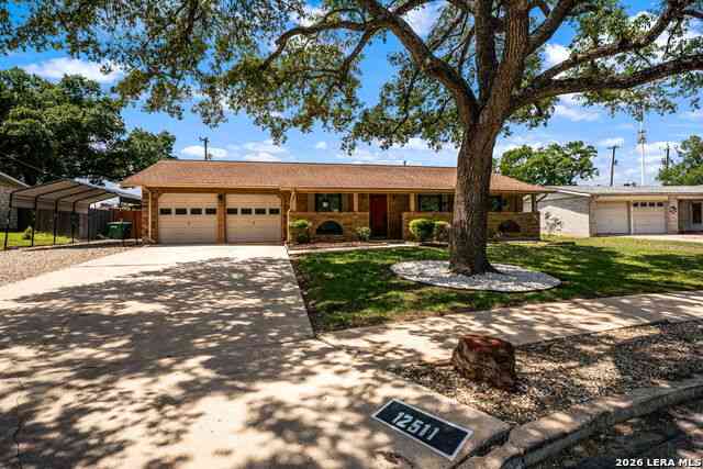 Homes For Sale - 12511 Prima Vista<br/> San Antonio, TX 78233
