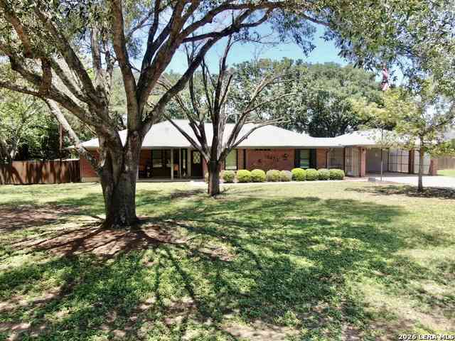 Homes For Sale - 19470 Blume Dr<br/> Lytle, TX 78052