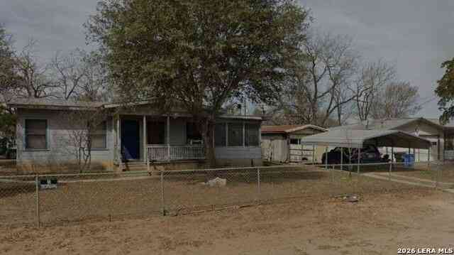 Mobile Home For Sale - 102 Watco Ln<br/> Wilson County, La Vernia, TX 78121