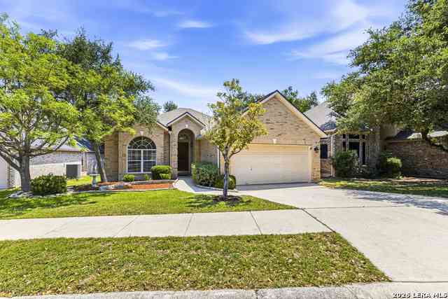 Homes For Sale - 2002 Simpson Trl<br/> San Antonio, TX 78251