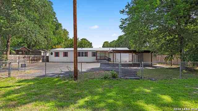 Mobile Home For Sale - 276 Riverview Ter<br/> Seguin, TX 78155