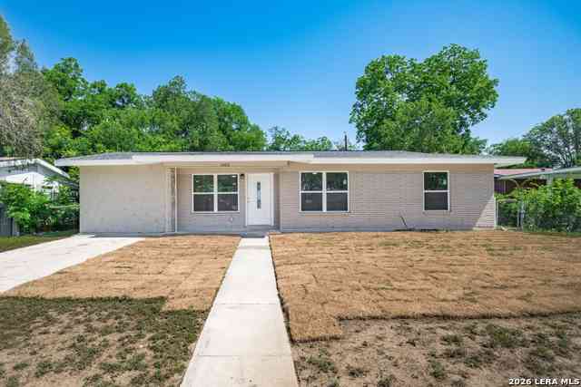 Homes For Sale - 1623 Kendalia Ave.<br/> San Antonio, TX 78224