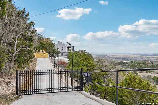Homes For Sale - 144 Sabine Rd<br/> Boerne, TX 78006