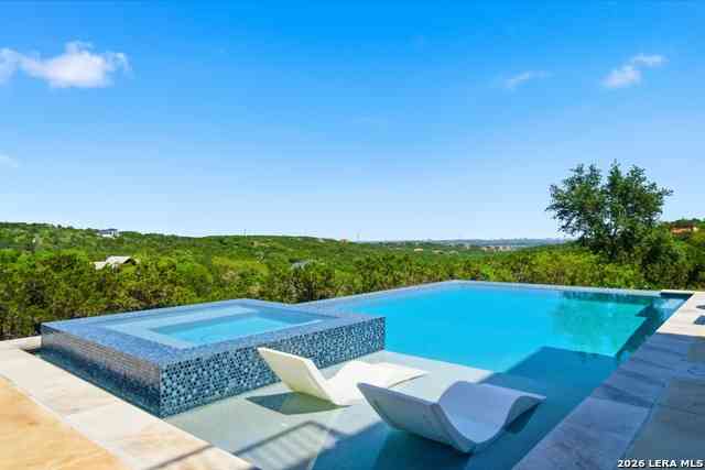 Homes For Sale - 10042 Rafter S Trl<br/> Helotes, TX 78023