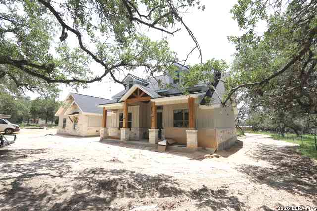 Homes For Sale - 1118 Humming Bird Ln<br/> Wilson County, Adkins, TX 78101