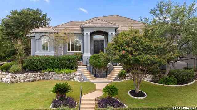 Homes For Sale - 2022 Via Vineda<br/> San Antonio, TX 78258