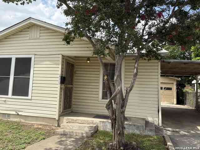 Homes For Sale - 2715 San Luis St<br/> San Antonio, TX 78207