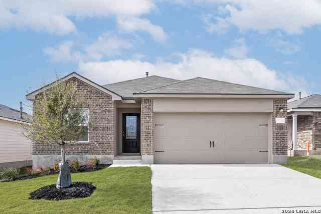 Homes For Sale - 15219 Telfaire Meadow<br/> Von Ormy, TX 78073
