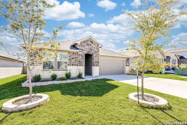Homes For Sale - 832 Indian Mallow<br/> Seguin, TX 78155