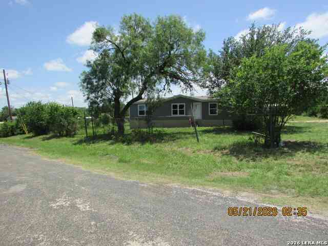 Mobile Home For Sale - 903 Cr 561<br/> Castroville, TX 78009