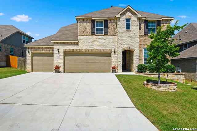 Homes For Sale - 27613 Lodge Pole Pne<br/> Boerne, TX 78015