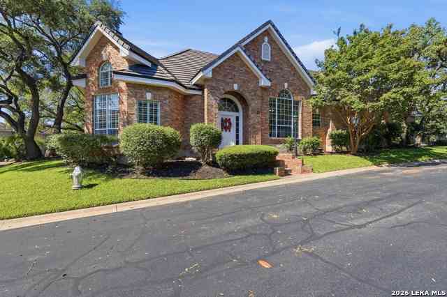 Homes For Sale - 30 Burnham Glen<br/> San Antonio, TX 78248