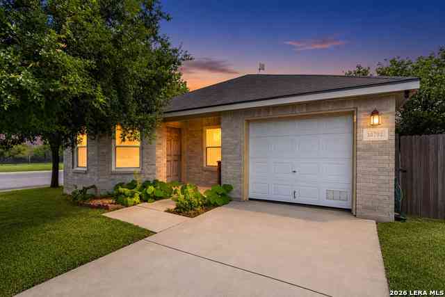 Homes For Sale - 10702 Shaencrossing<br/> San Antonio, TX 78254