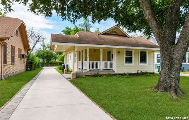 Homes For Sale - 1932 W Huisache Ave<br/> San Antonio, TX 78201