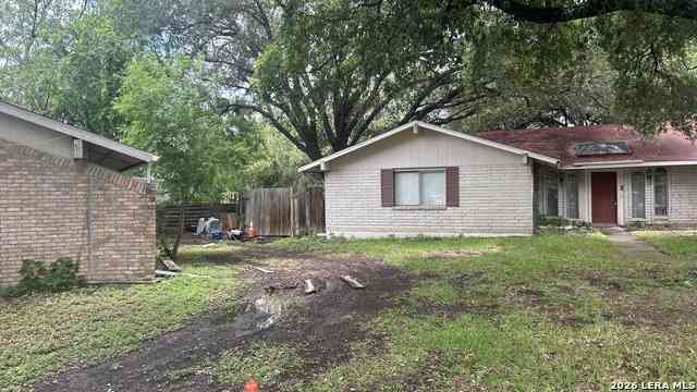 Homes For Sale - 4902 La Barranca St<br/> San Antonio, TX 78233