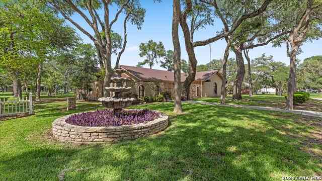 Homes For Sale - 162 Lone Oak St<br/> Seguin, TX 78155