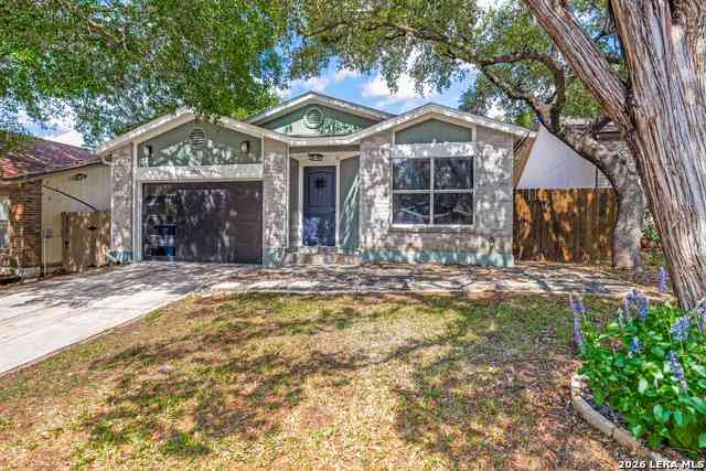 Homes For Sale - 12915 Hunters Moon<br/> San Antonio, TX 78249