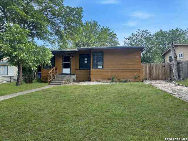 Homes For Sale - 146 Gaskin Dr<br/> San Antonio, TX 78212