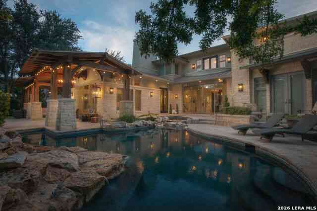 Homes For Sale - 18918 De Enclave<br/> Bexar County, San Antonio, TX 78258
