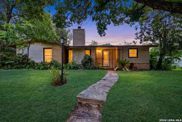 Homes For Sale - 126 Chesswood<br/> San Antonio, TX 78228