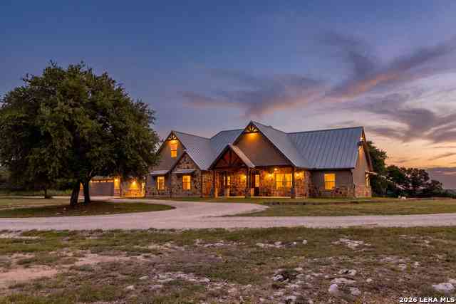 Homes For Sale - 195 Kamira Drive<br/> Kerrville, TX 78028