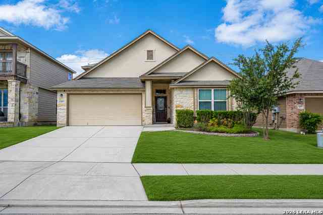 Homes For Sale - 425 Cactus Flower<br/> Cibolo, TX 78108
