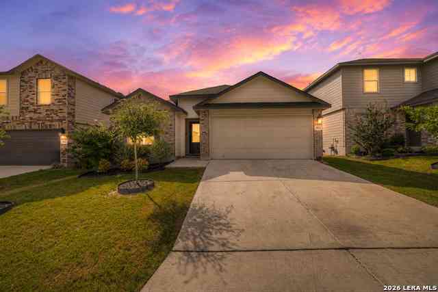 Homes For Sale - 952 Brown Thrasher<br/> San Antonio, TX 78253
