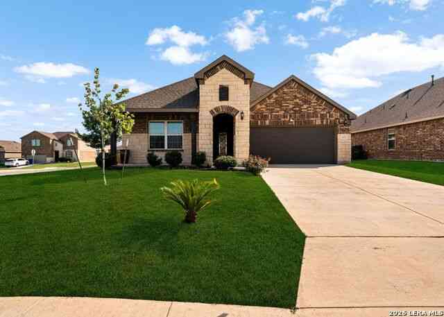 Homes For Sale - 672 Ridgemeadow Dr<br/> New Braunfels, TX 78130