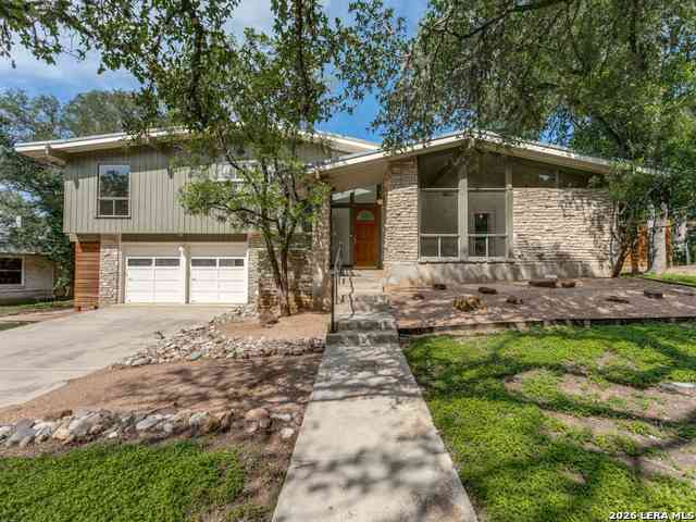 Homes For Sale - 9018 Rock Cliff Rd<br/> San Antonio, TX 78230