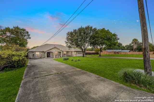 Homes For Sale - 514 Jackson Keller Rd<br/> San Antonio, TX 78216