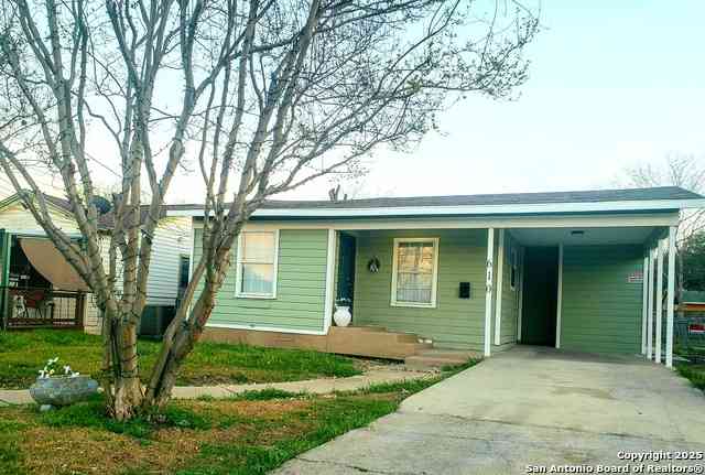 Homes For Sale - 610 El Monte Blvd<br/> San Antonio, TX 78212