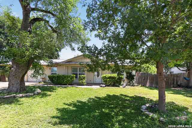 Homes For Sale - 5615 Brandemere Dr<br/> San Antonio, TX 78218