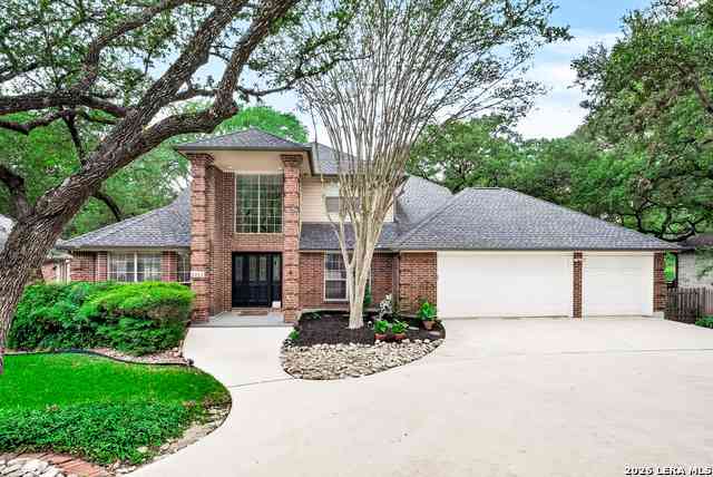Homes For Sale - 2925 Bent Tree Dr<br/> Guadalupe County, Schertz, TX 78154