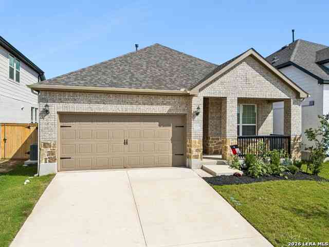 Homes For Sale - 2225 Steerhead Trl<br/> New Braunfels, TX 78132