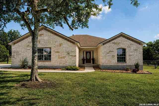 Homes For Sale - 202 Lantana Vw<br/> Spring Branch, TX 78070