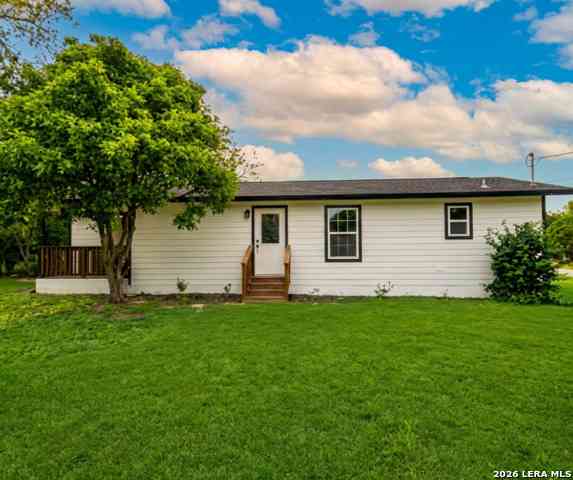 Homes For Sale - 209 N Burke St<br/> Beeville, TX 78102