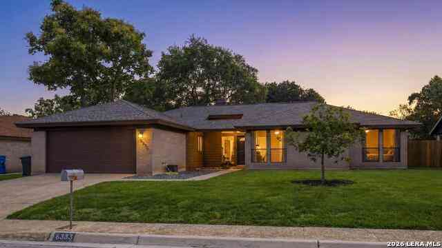 Homes For Sale - 6333 Rustling Way<br/> Bexar County, San Antonio, TX 78249