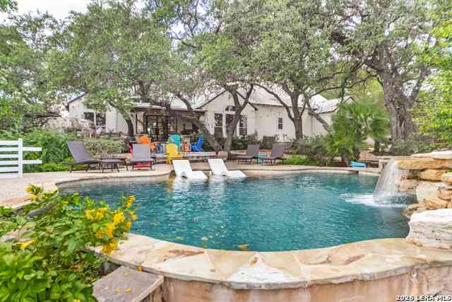 Homes For Sale - 126 S Tower Dr<br/> San Antonio, TX 78232