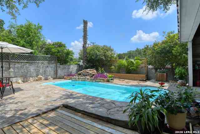 Homes For Sale - 10530 Summerstone<br/> Bexar County, San Antonio, TX 78254
